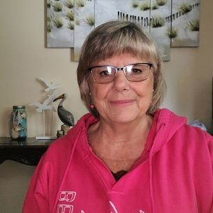 Meet your Posher, Sharon